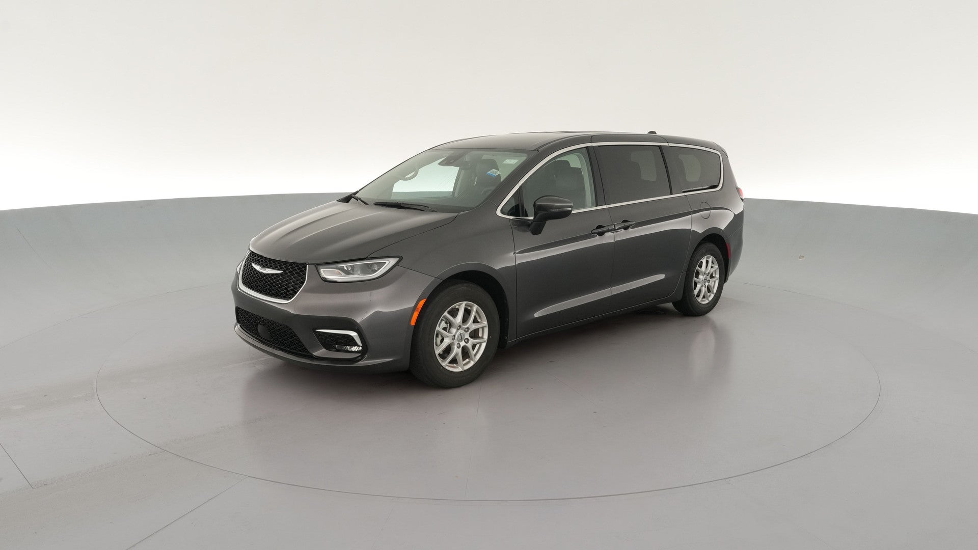 2023 Chrysler Pacifica vehicle photo