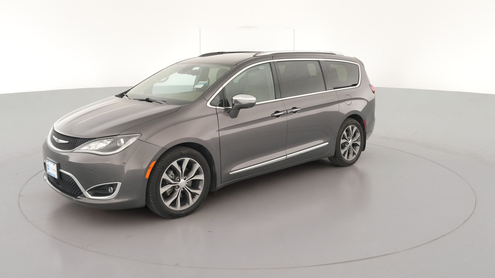 2017 Chrysler Pacifica vehicle photo
