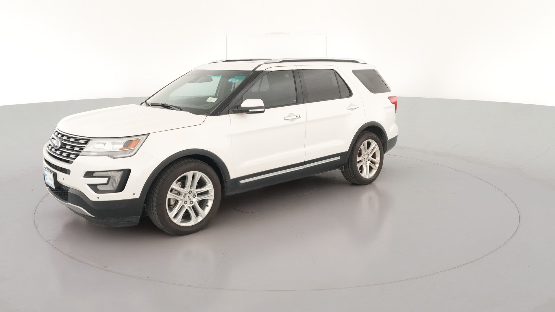 2016 Ford Explorer vehicle photo