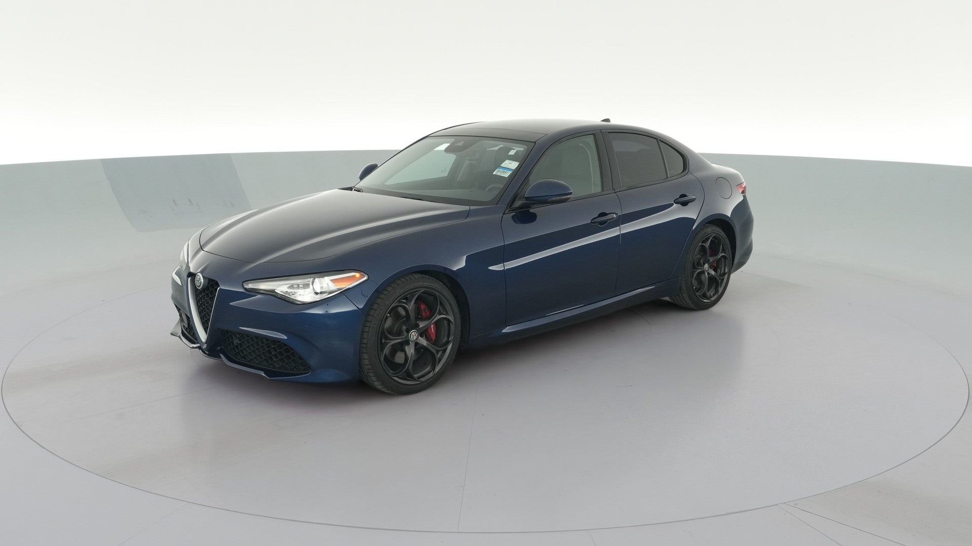 2018 Alfa Romeo Giulia vehicle photo