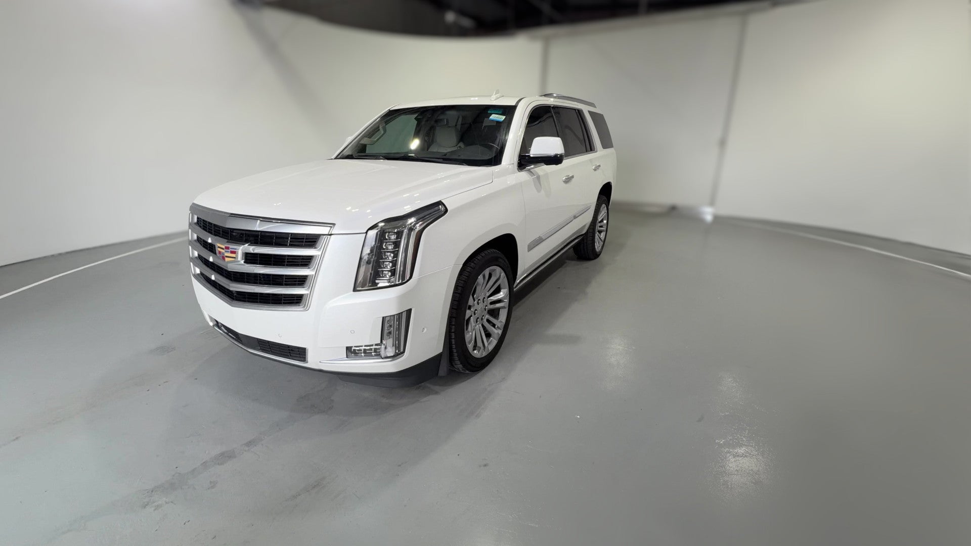 2019 Cadillac Escalade vehicle photo