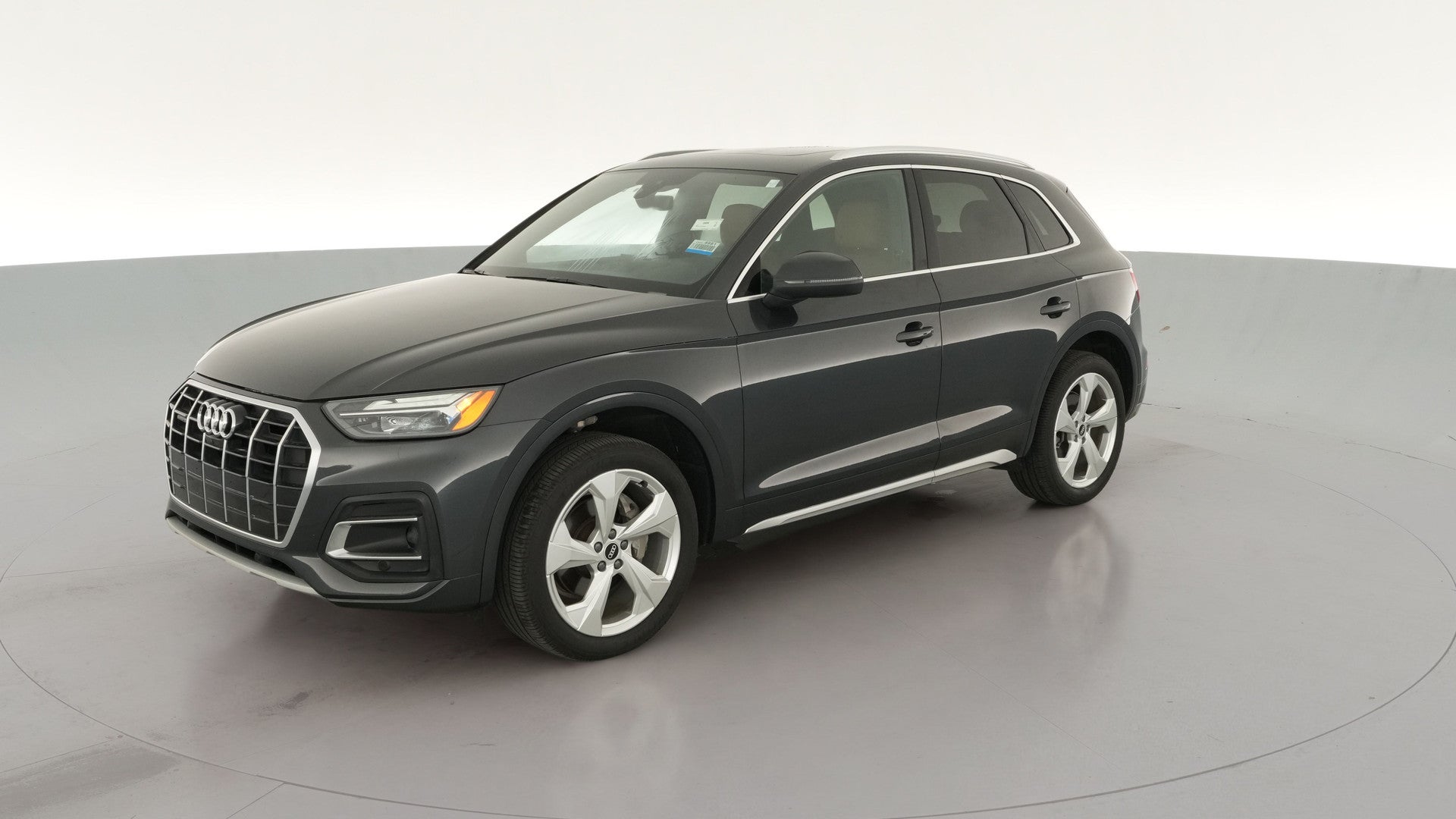 2021 Audi Q5 vehicle photo