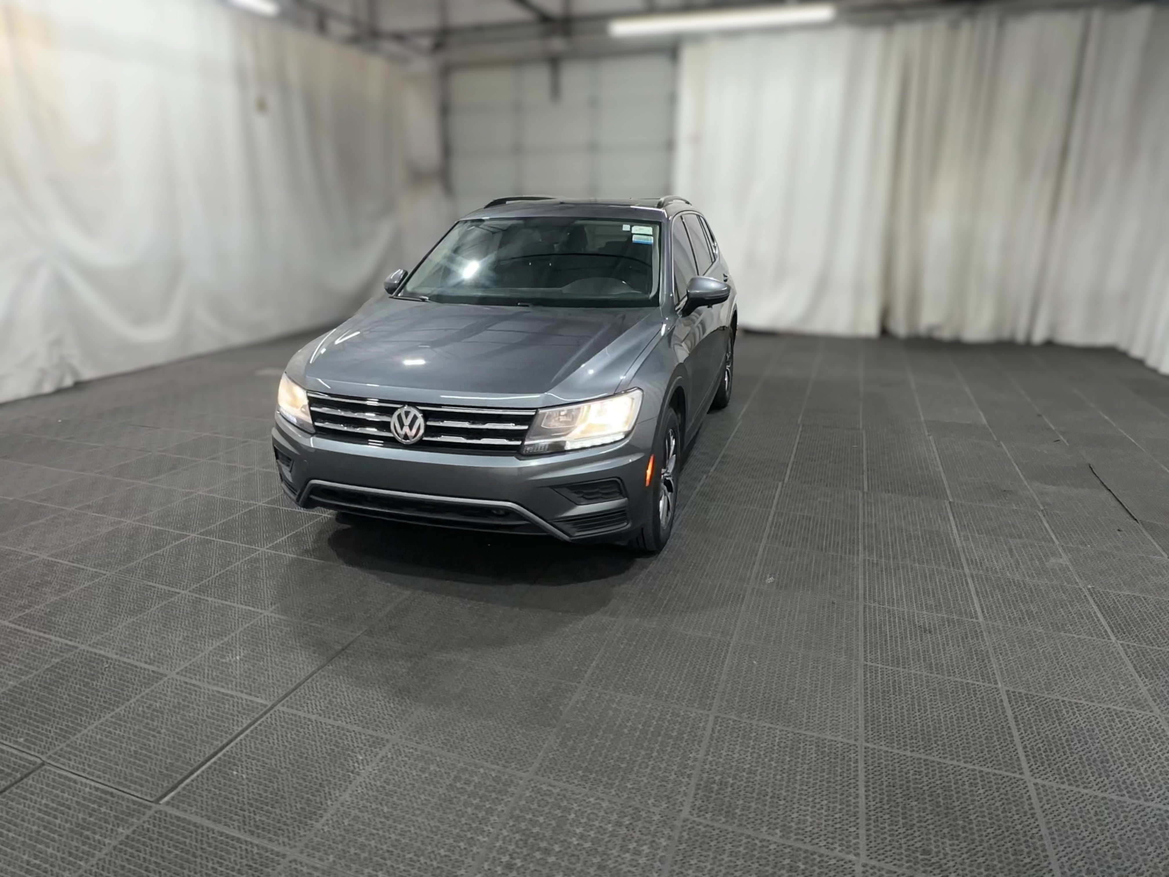 2019 Volkswagen Tiguan SE - Photo 25