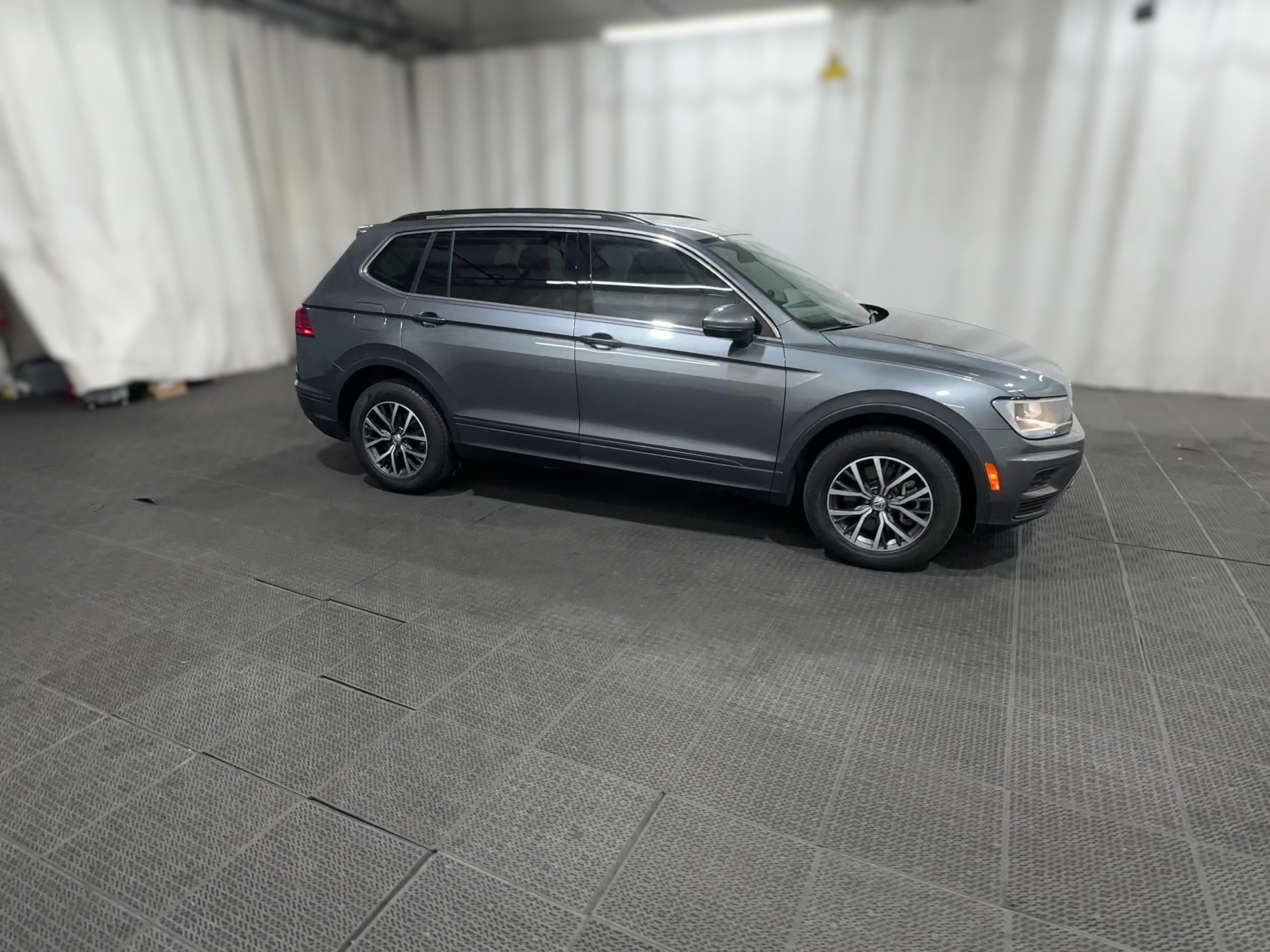 2019 Volkswagen Tiguan SE - Photo 37
