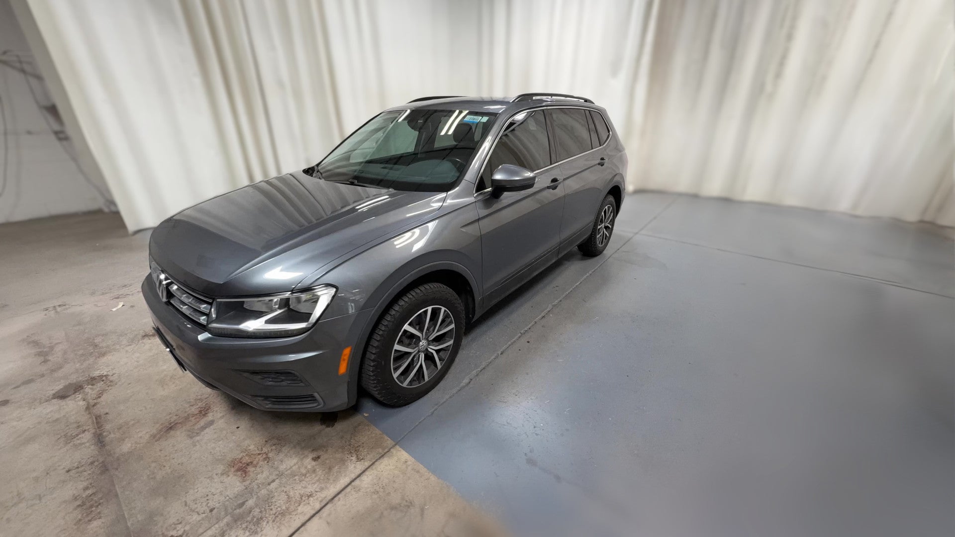 2019 Volkswagen Tiguan vehicle photo