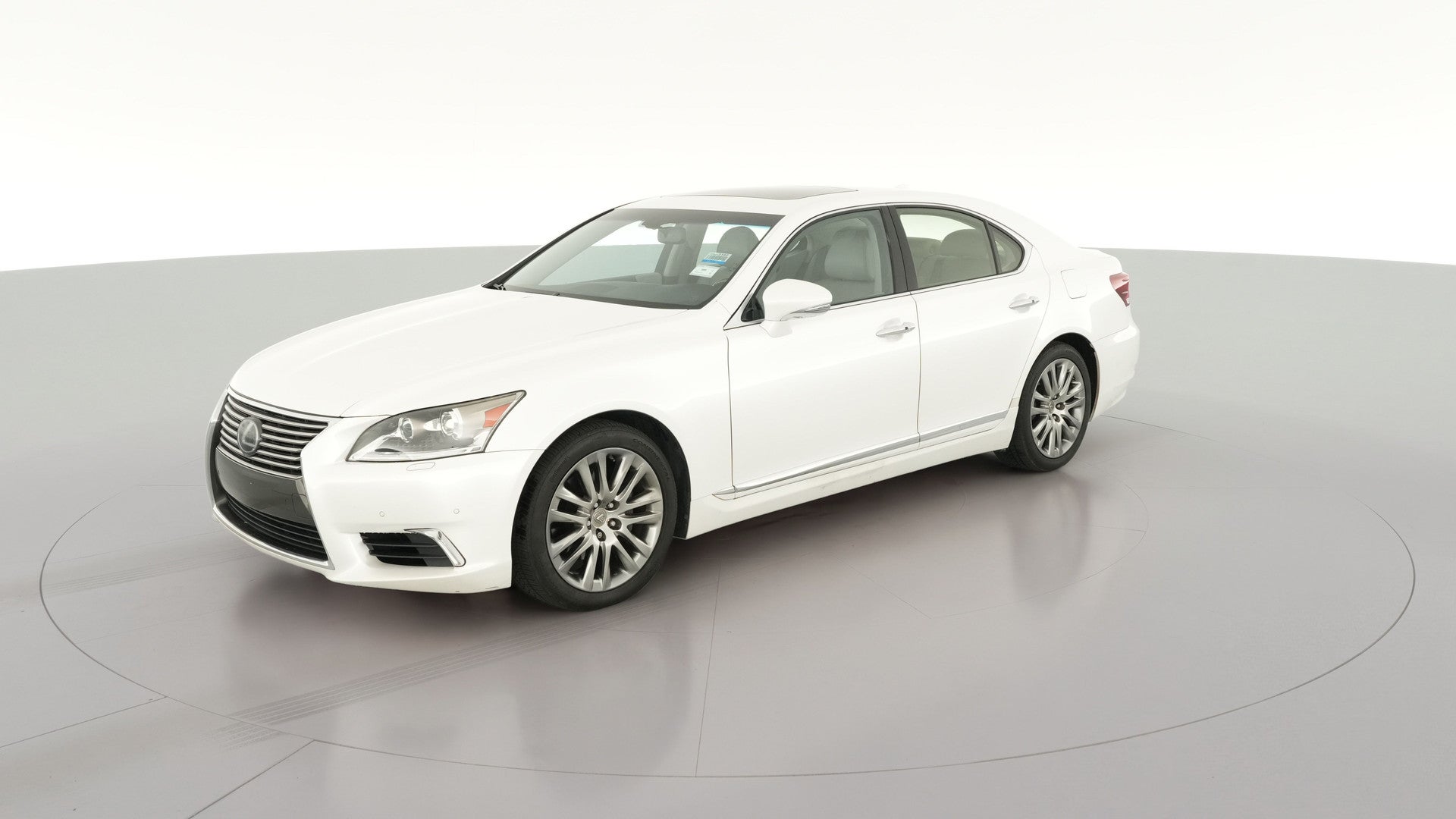 2016 Lexus LS vehicle photo