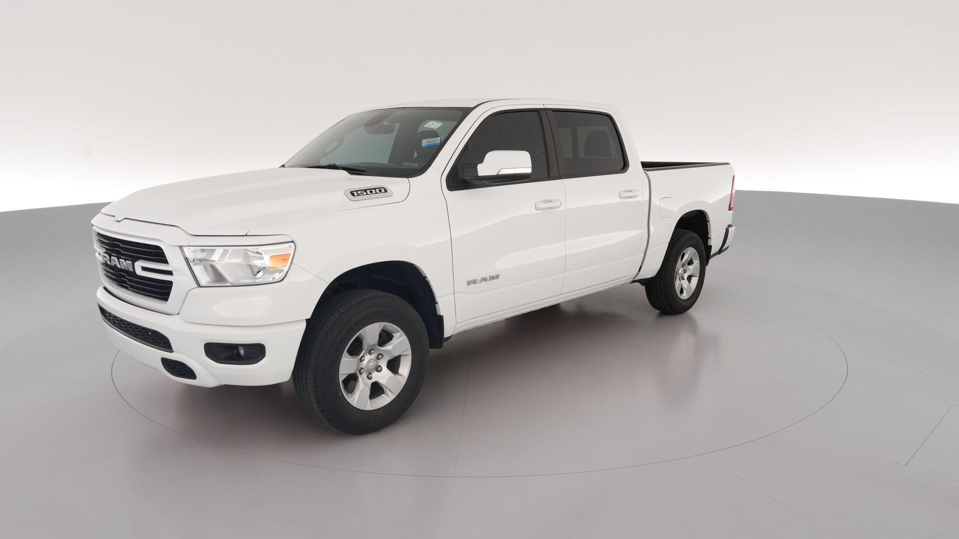 2019 Ram 1500 Crew Cab vehicle photo