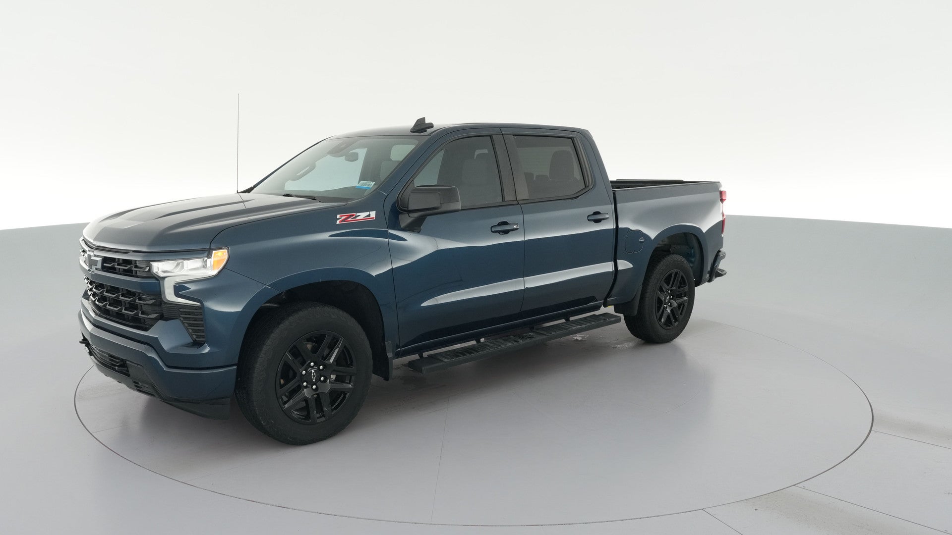 2022 Chevrolet Silverado 1500 Crew Cab vehicle photo