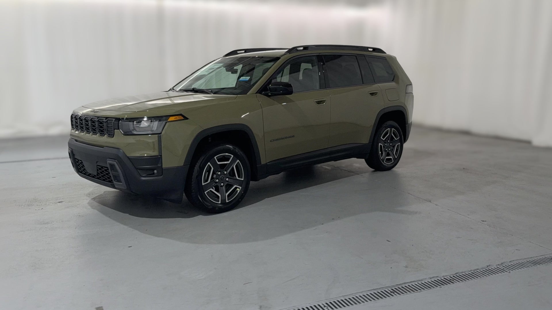 2026 Jeep Cherokee vehicle photo