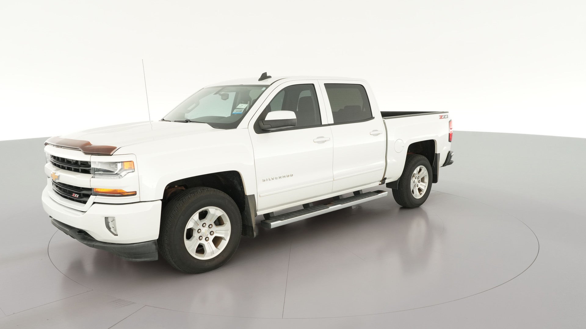 2018 Chevrolet Silverado 1500 Crew Cab vehicle photo