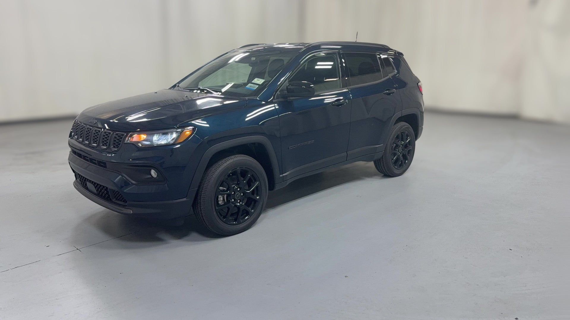 2026 Jeep Compass vehicle photo