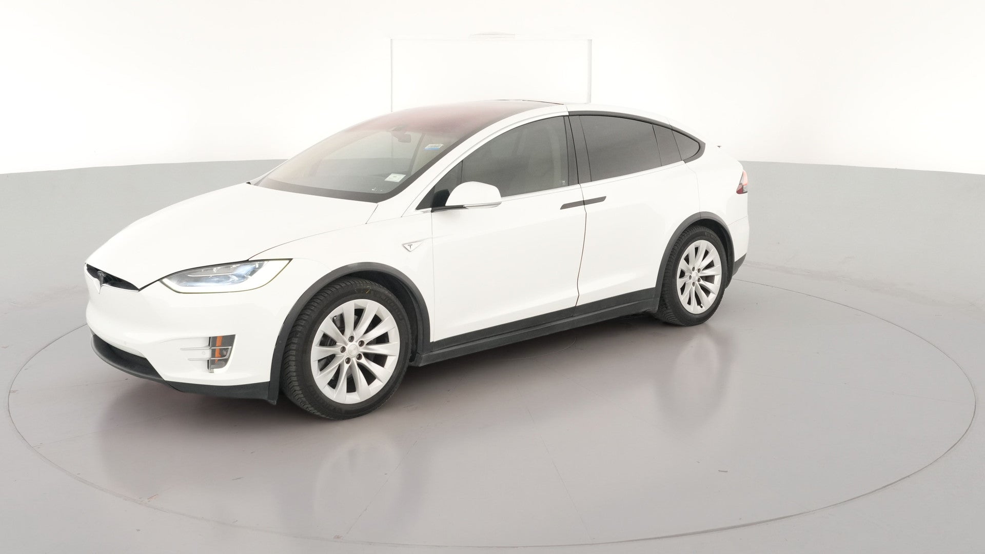 2016 Tesla Model X vehicle photo