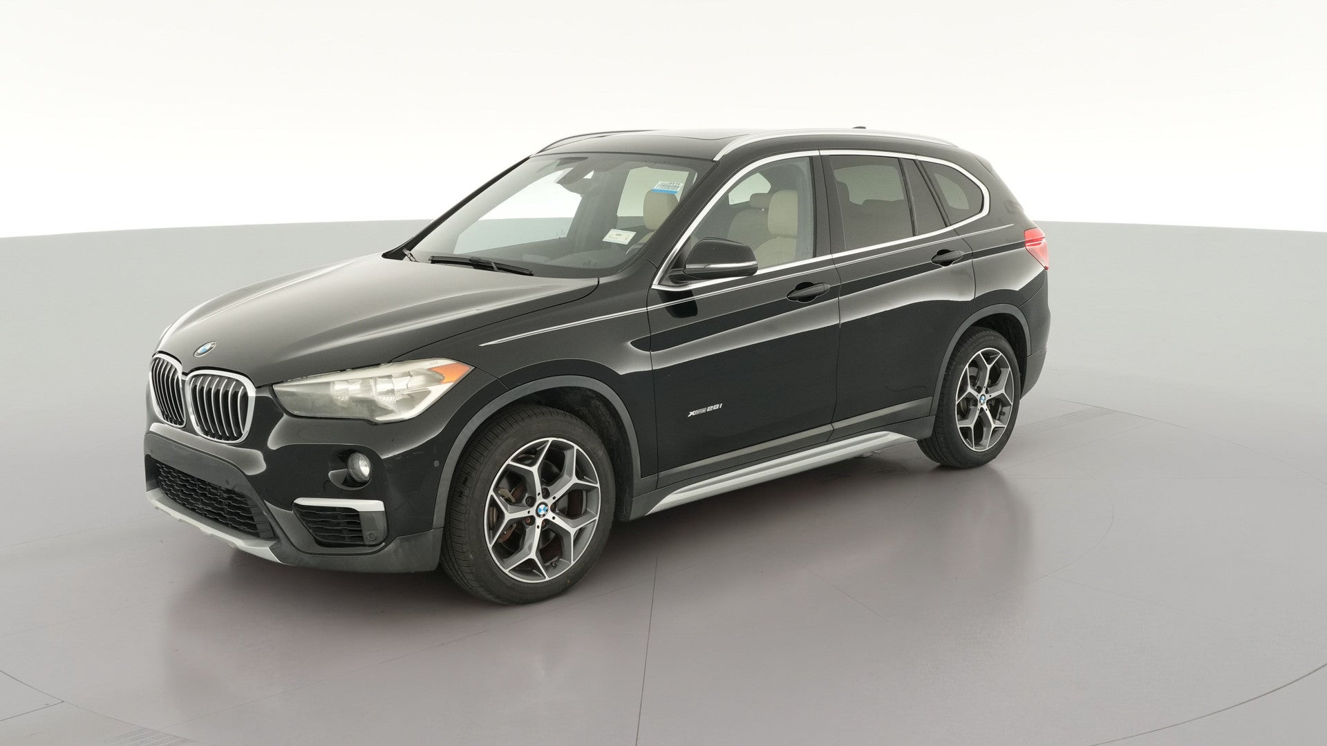 2017 BMW X1 vehicle photo