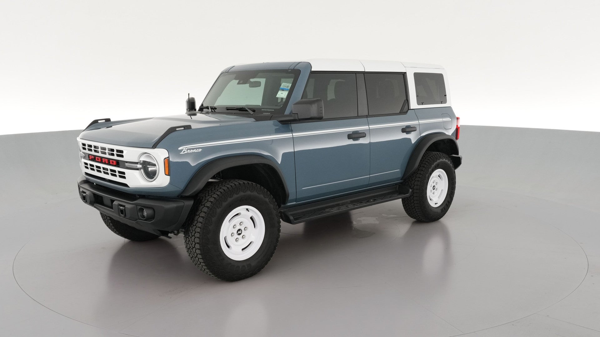 2025 Ford Bronco vehicle photo