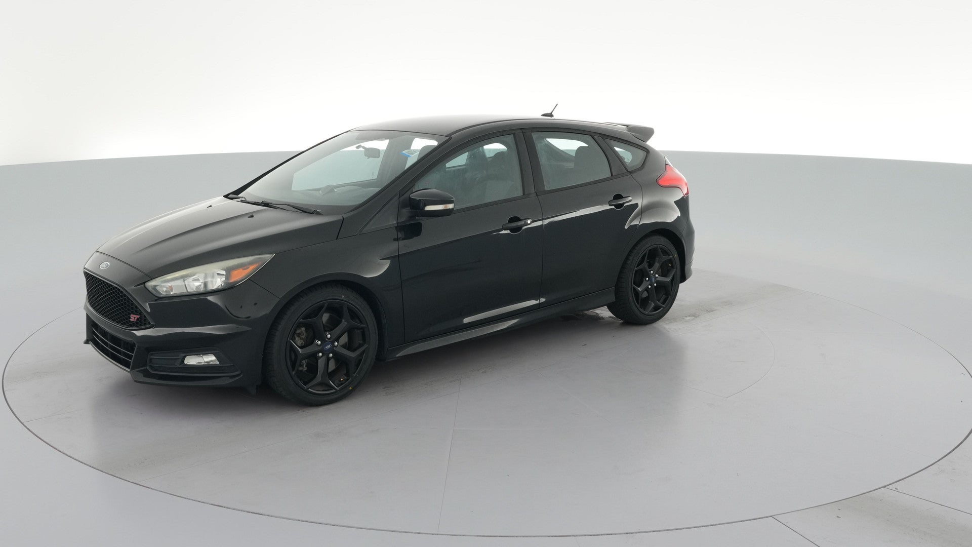 2015 Ford Focus ST vehicle photo