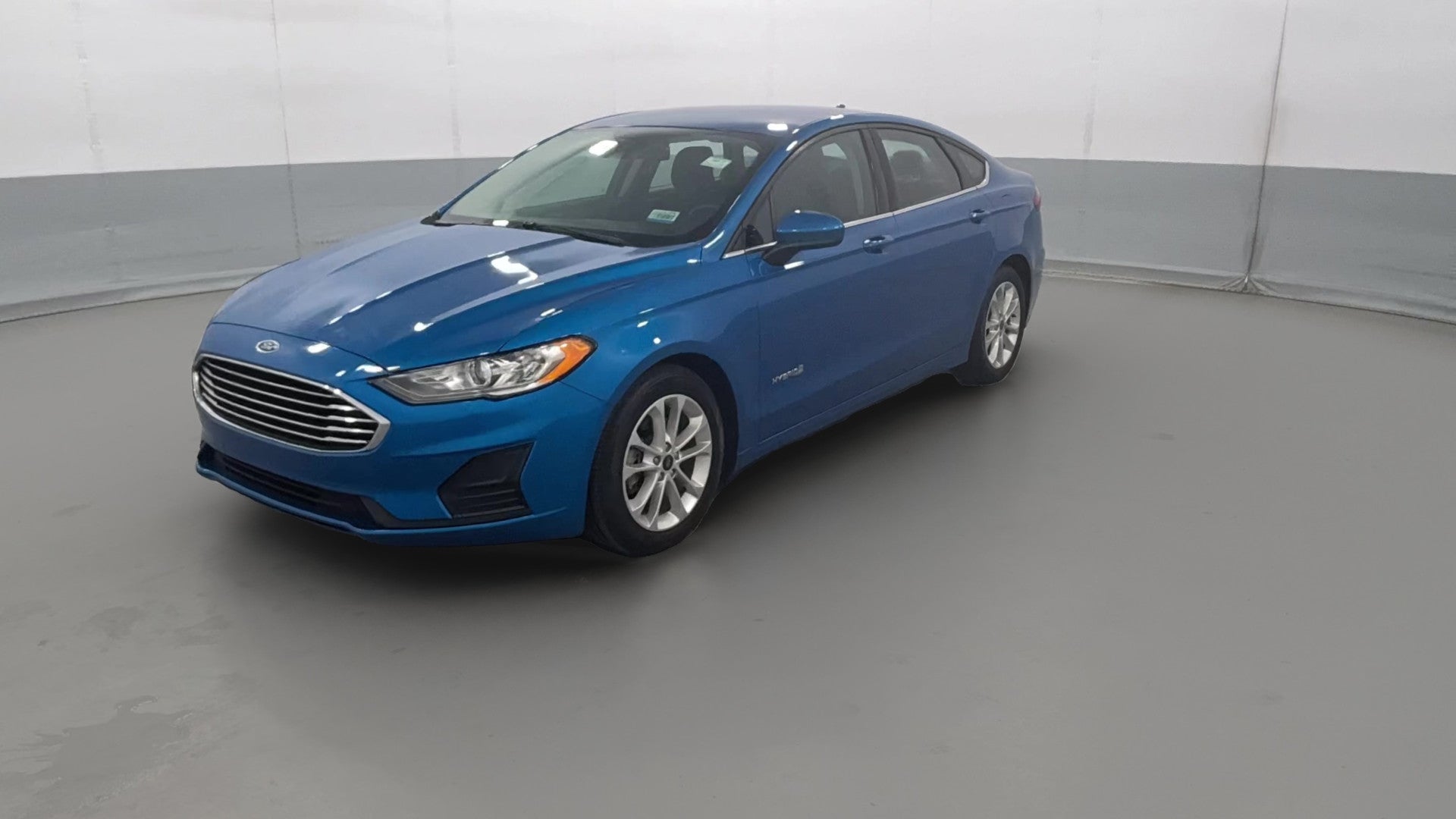 2019 Ford Fusion vehicle photo