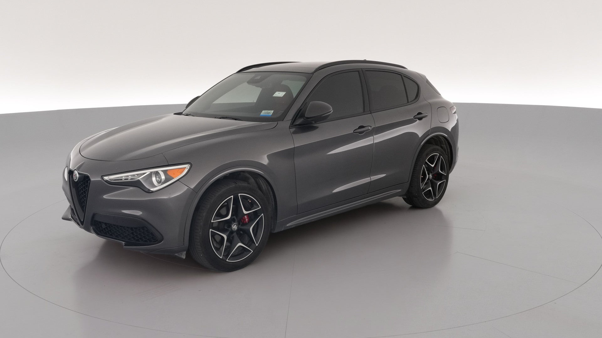 2020 Alfa Romeo Stelvio vehicle photo