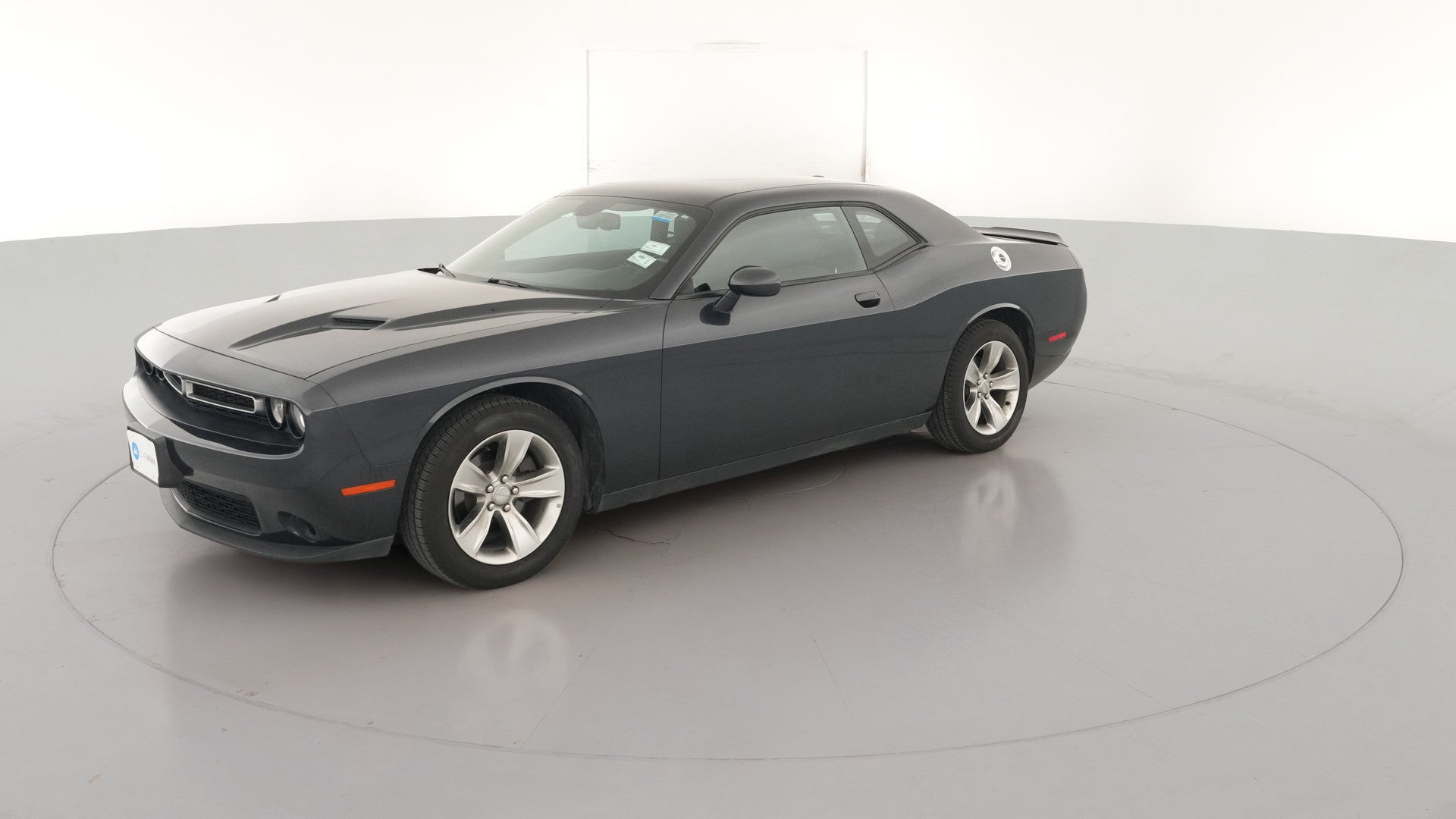 2018 Dodge Challenger vehicle photo