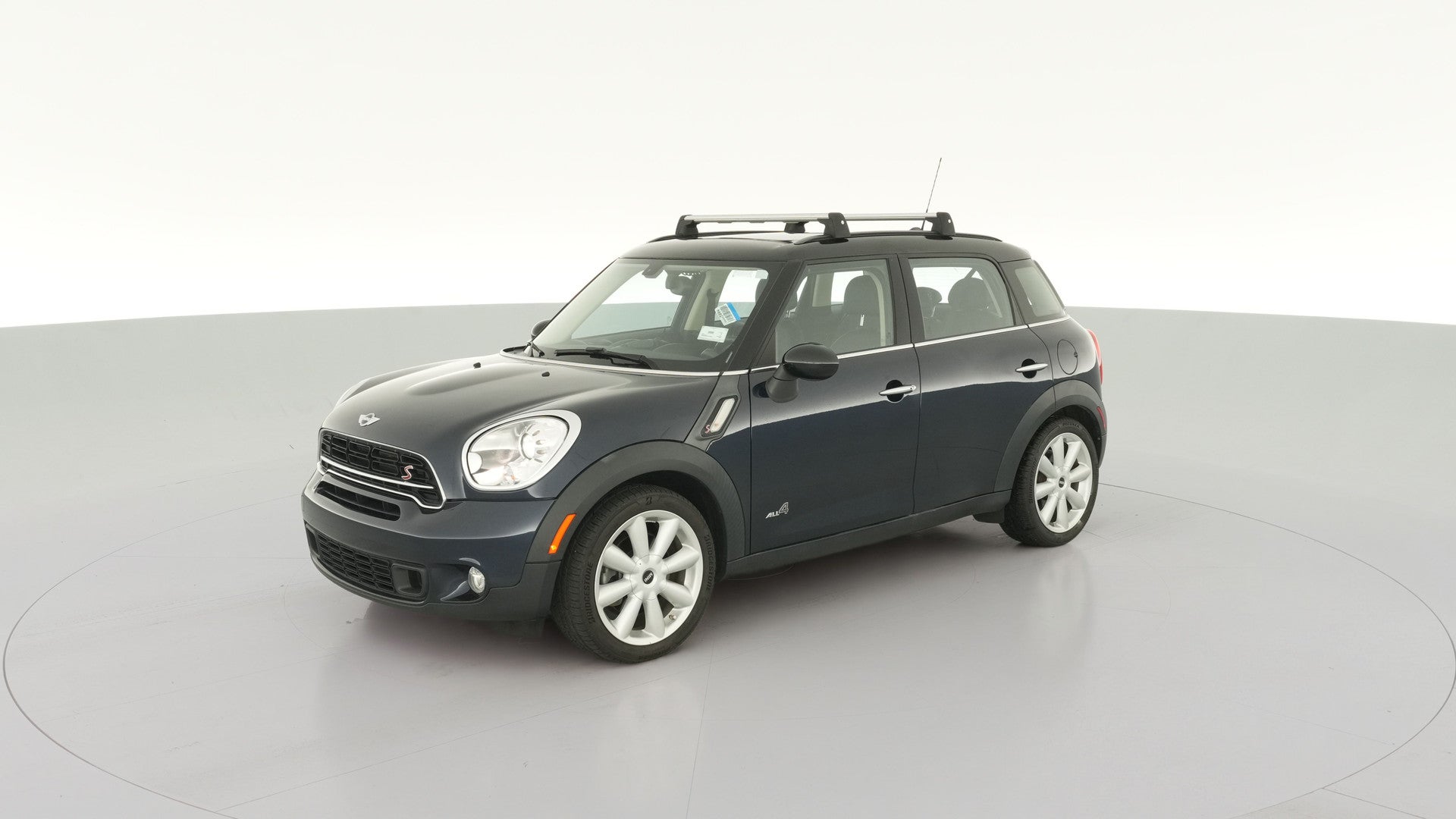 2016 MINI Countryman vehicle photo