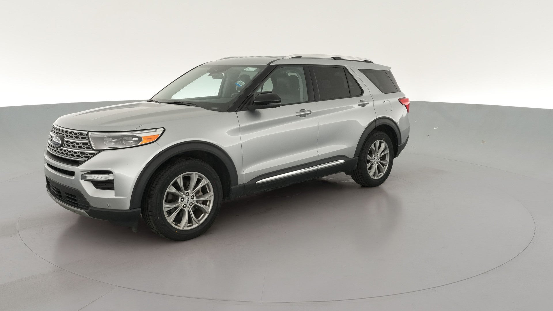 2023 Ford Explorer vehicle photo