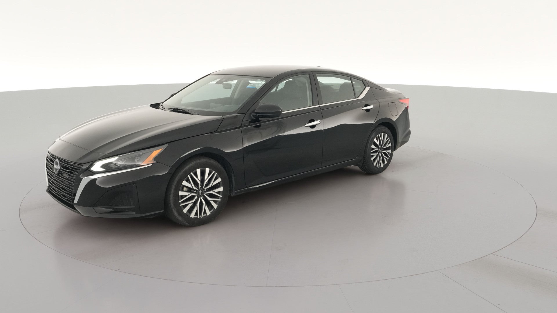 2025 Nissan Altima vehicle photo