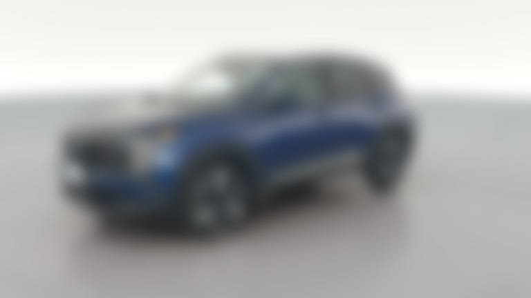 2025 Nissan Kicks vehicle photo