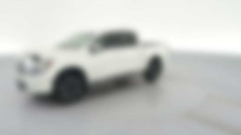 2023 Nissan Titan Crew Cab vehicle photo