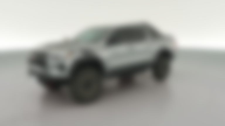 2024 Chevrolet Colorado Crew Cab vehicle photo