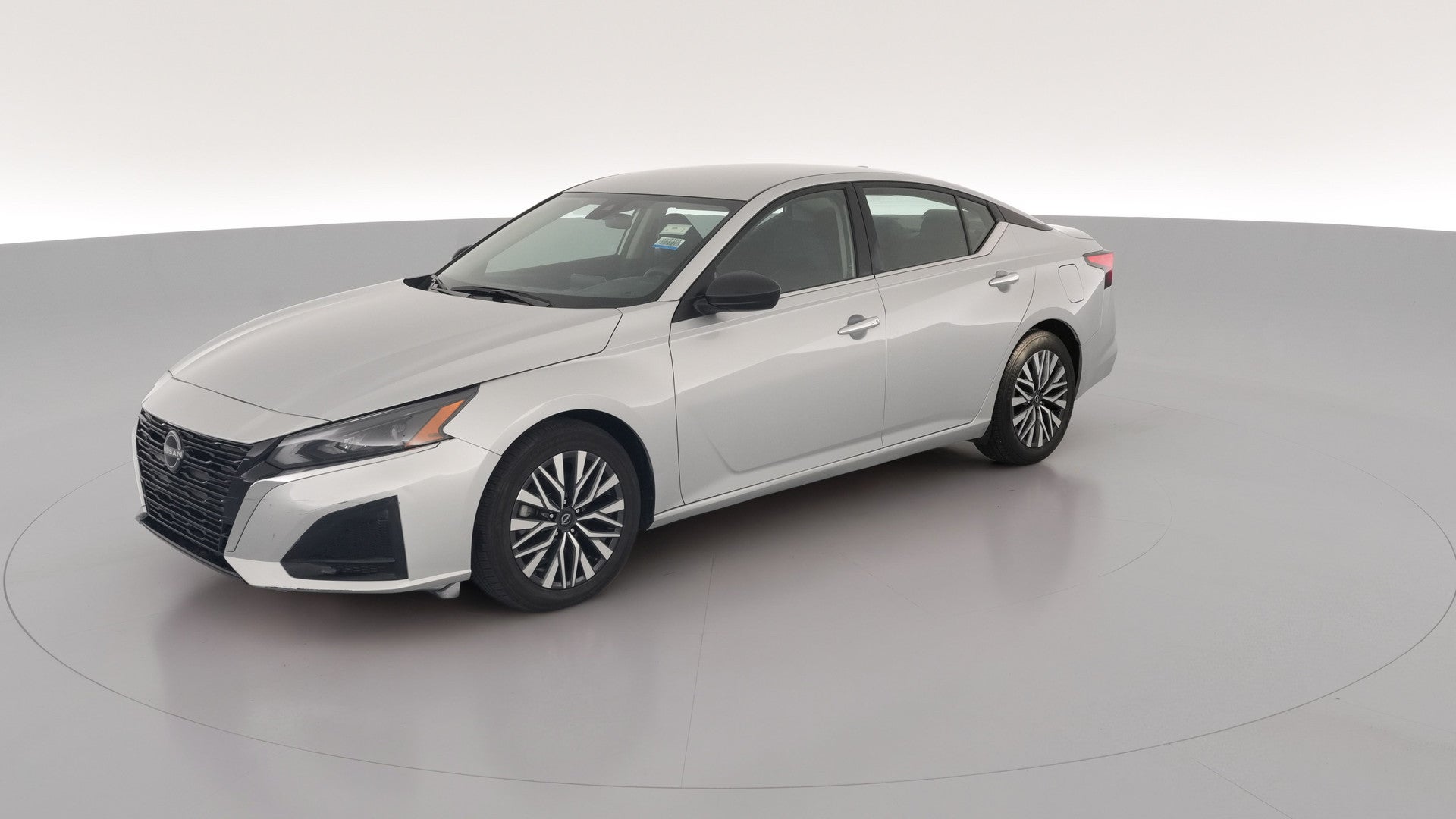 2024 Nissan Altima vehicle photo