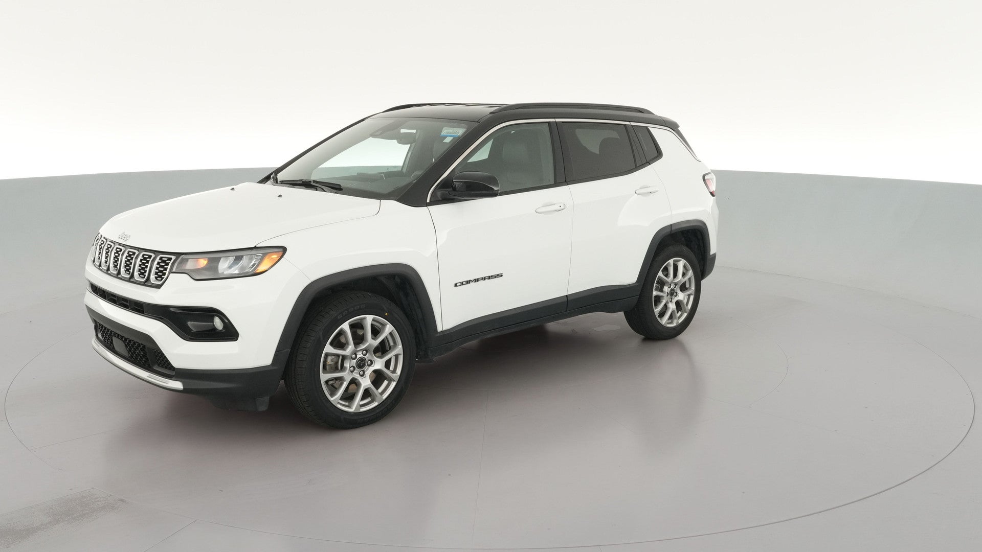 2025 Jeep Compass vehicle photo