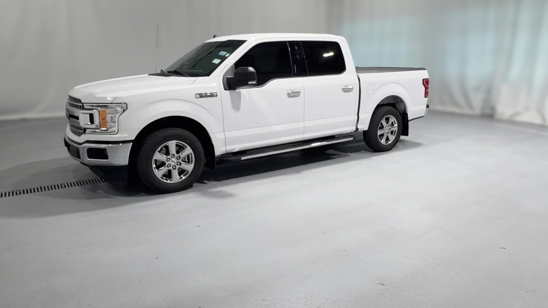 2019 Ford F150 SuperCrew Cab vehicle photo