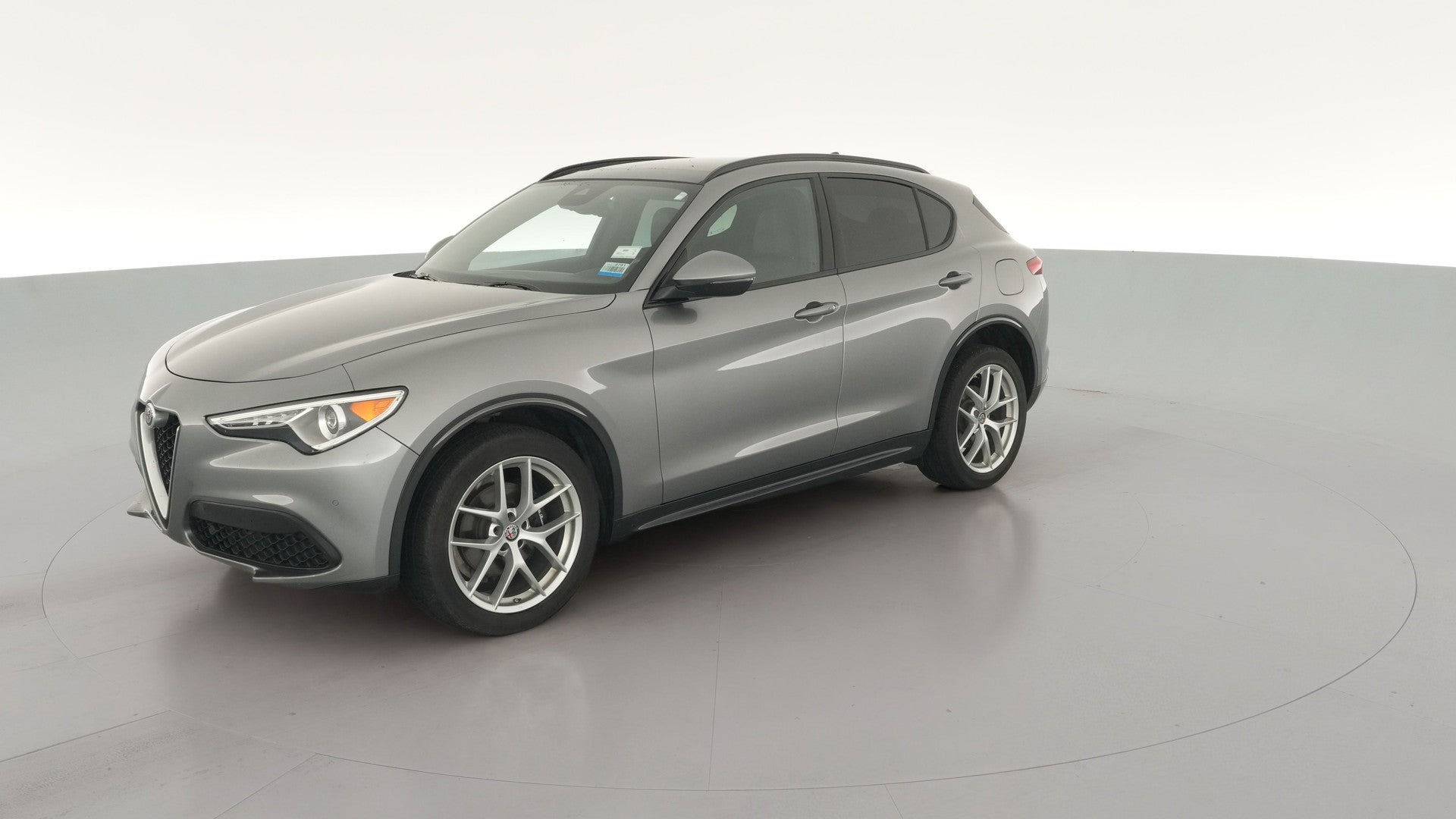 2020 Alfa Romeo Stelvio vehicle photo