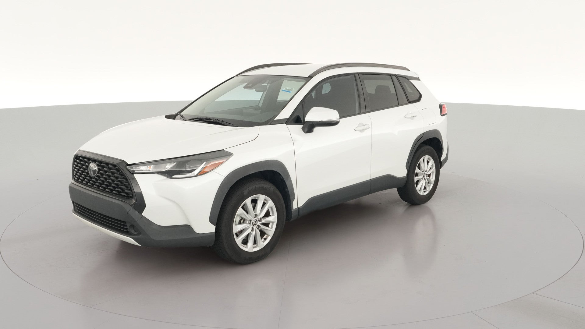 2022 Toyota Corolla Cross vehicle photo