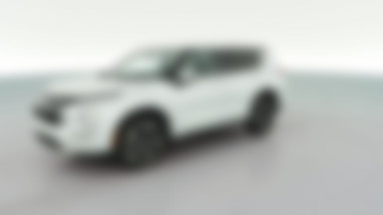 2024 Mitsubishi Outlander vehicle photo