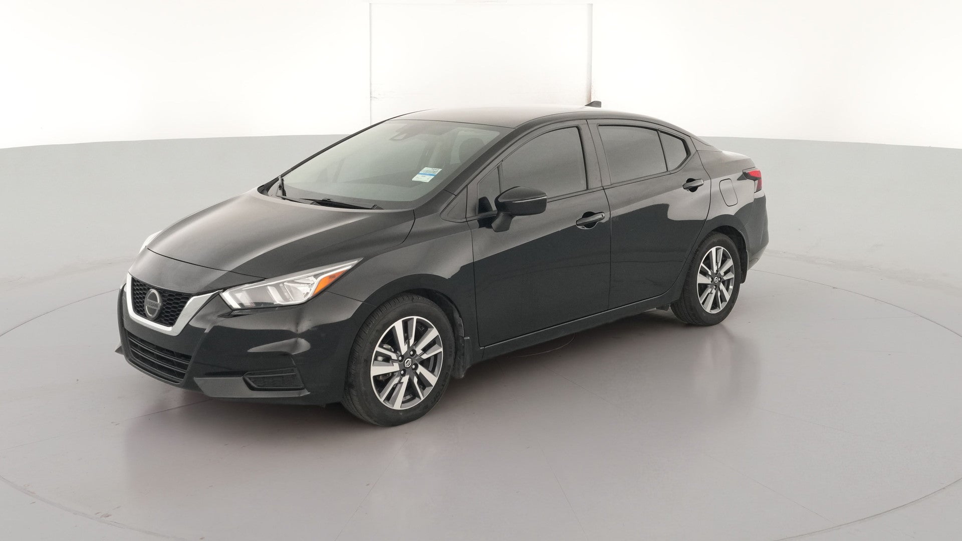 2020 Nissan Versa vehicle photo