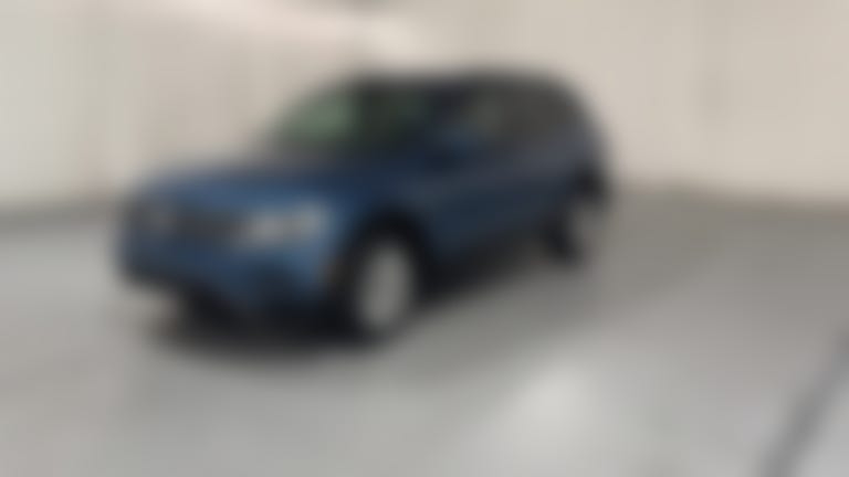 2018 Volkswagen Tiguan vehicle photo