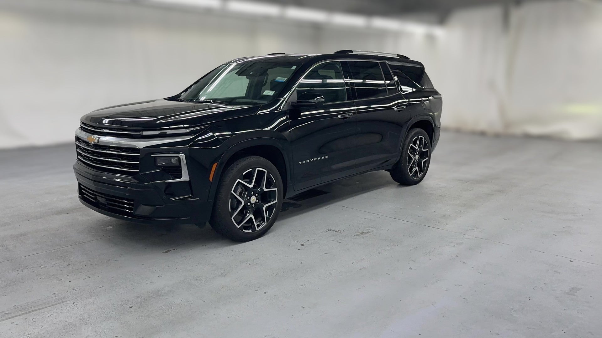 2025 Chevrolet Traverse vehicle photo