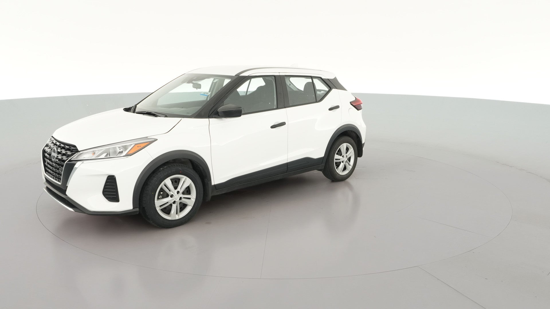 2024 Nissan Kicks vehicle photo