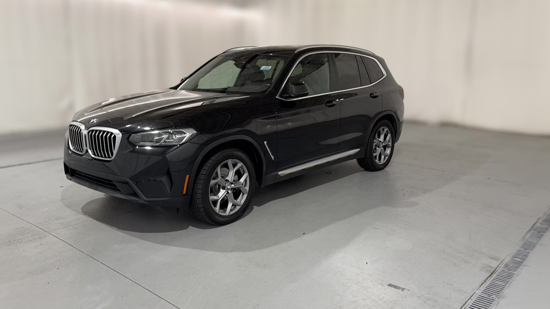 2024 BMW X3 vehicle photo