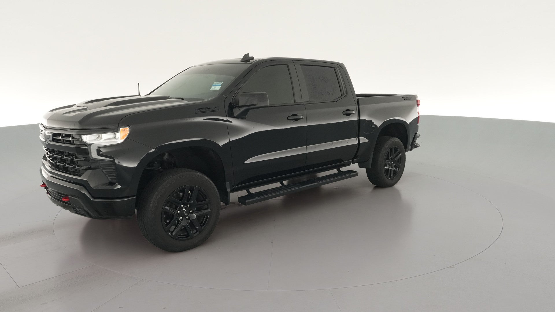 2024 Chevrolet Silverado 1500 Crew Cab vehicle photo