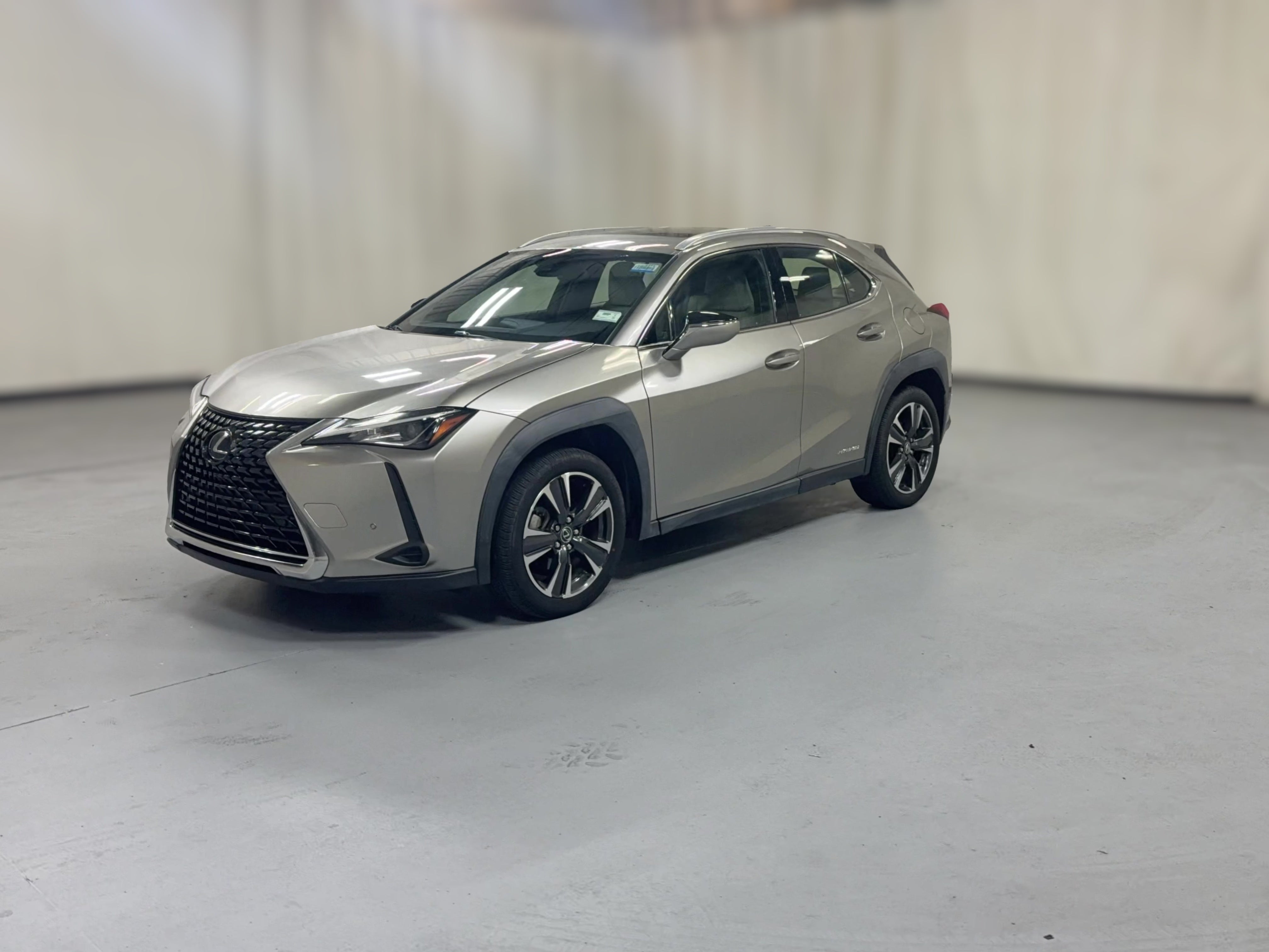 2022 Lexus UX Hybrid 250h - Photo 24