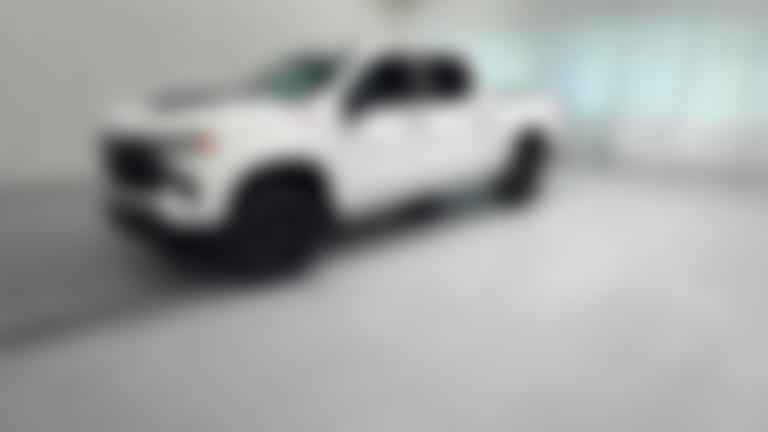 2024 Chevrolet Silverado 1500 Crew Cab vehicle photo