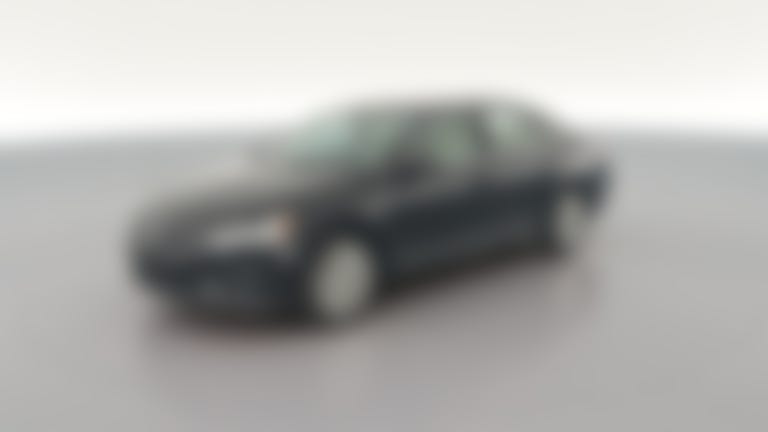 2017 Volkswagen Passat vehicle photo