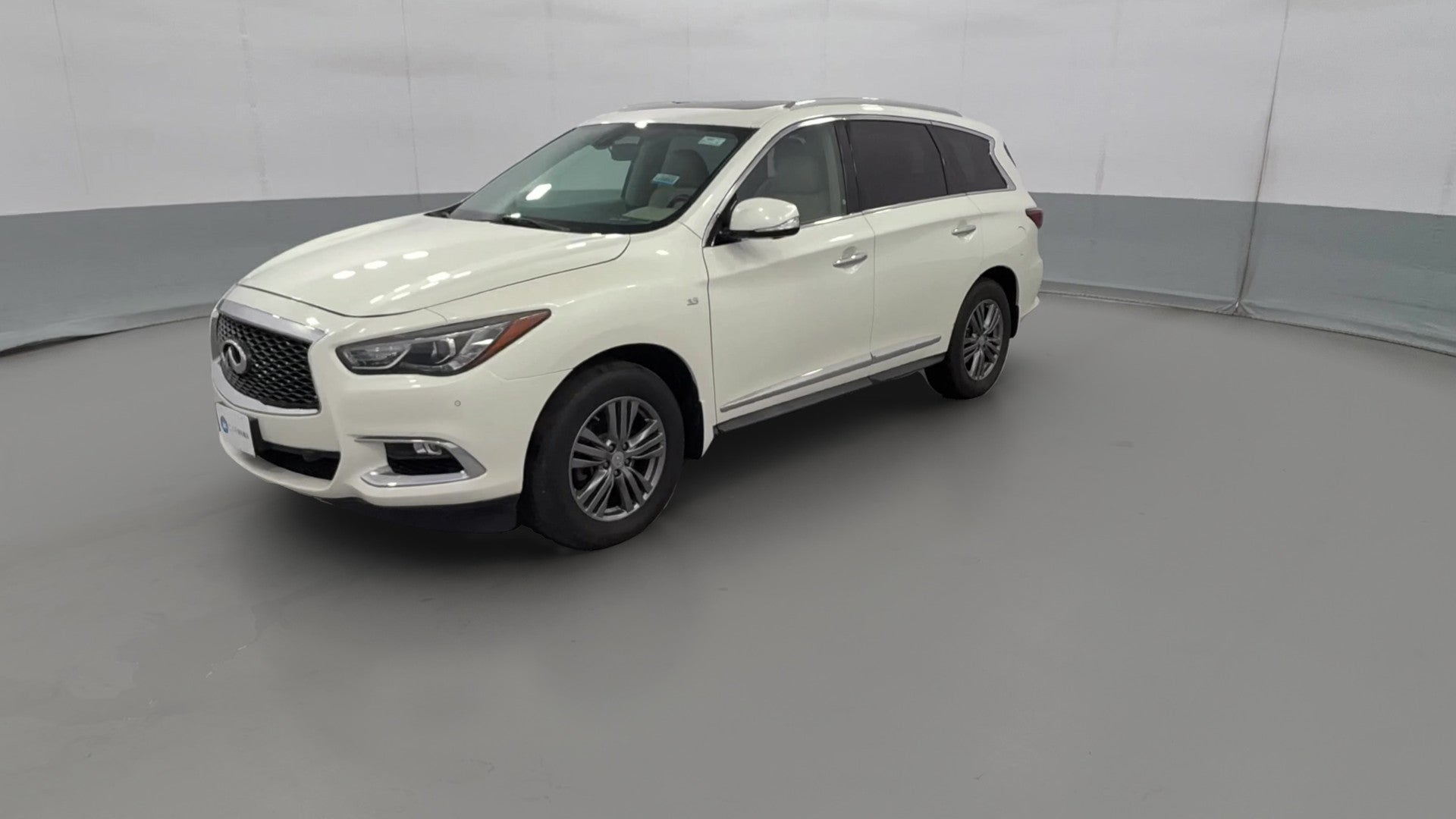 2017 INFINITI QX60 vehicle photo