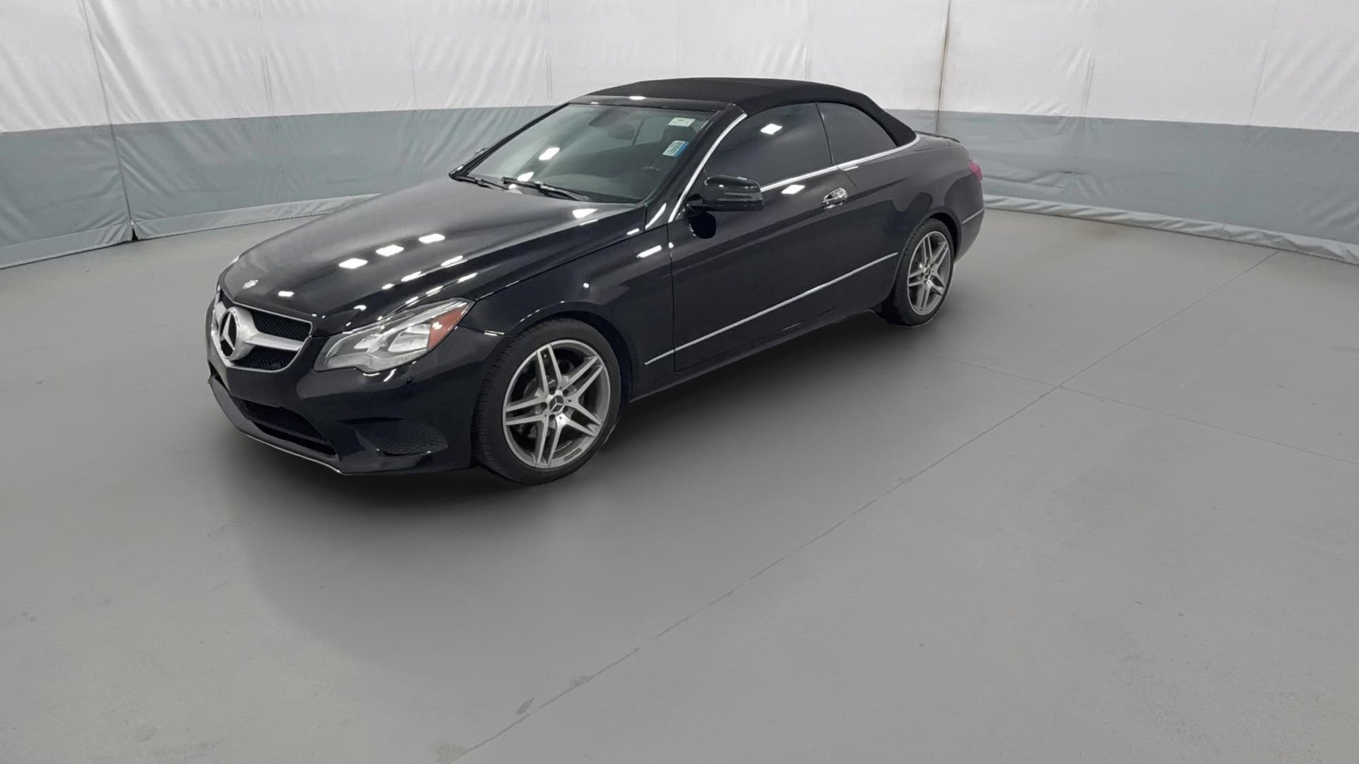 2014 Mercedes-Benz E-Class vehicle photo