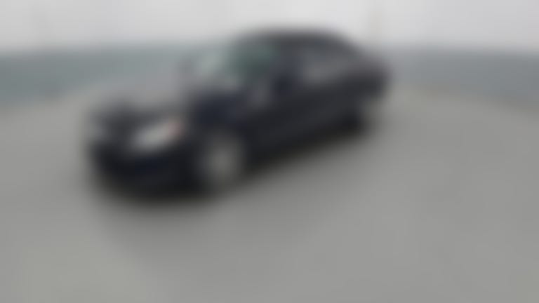 2014 Mercedes-Benz E-Class vehicle photo