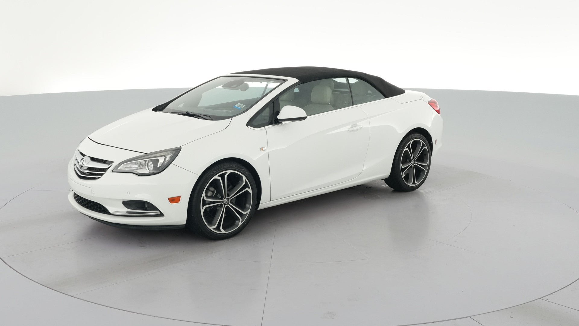 2016 Buick Cascada vehicle photo