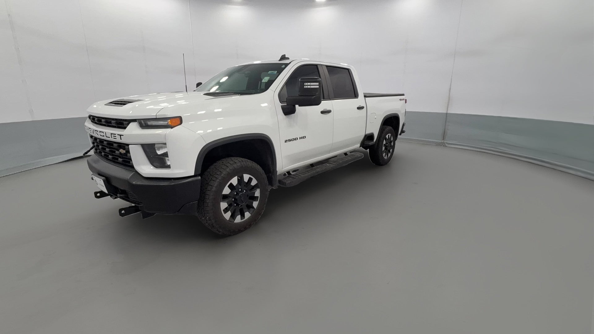 2020 Chevrolet Silverado 2500 HD Crew Cab vehicle photo