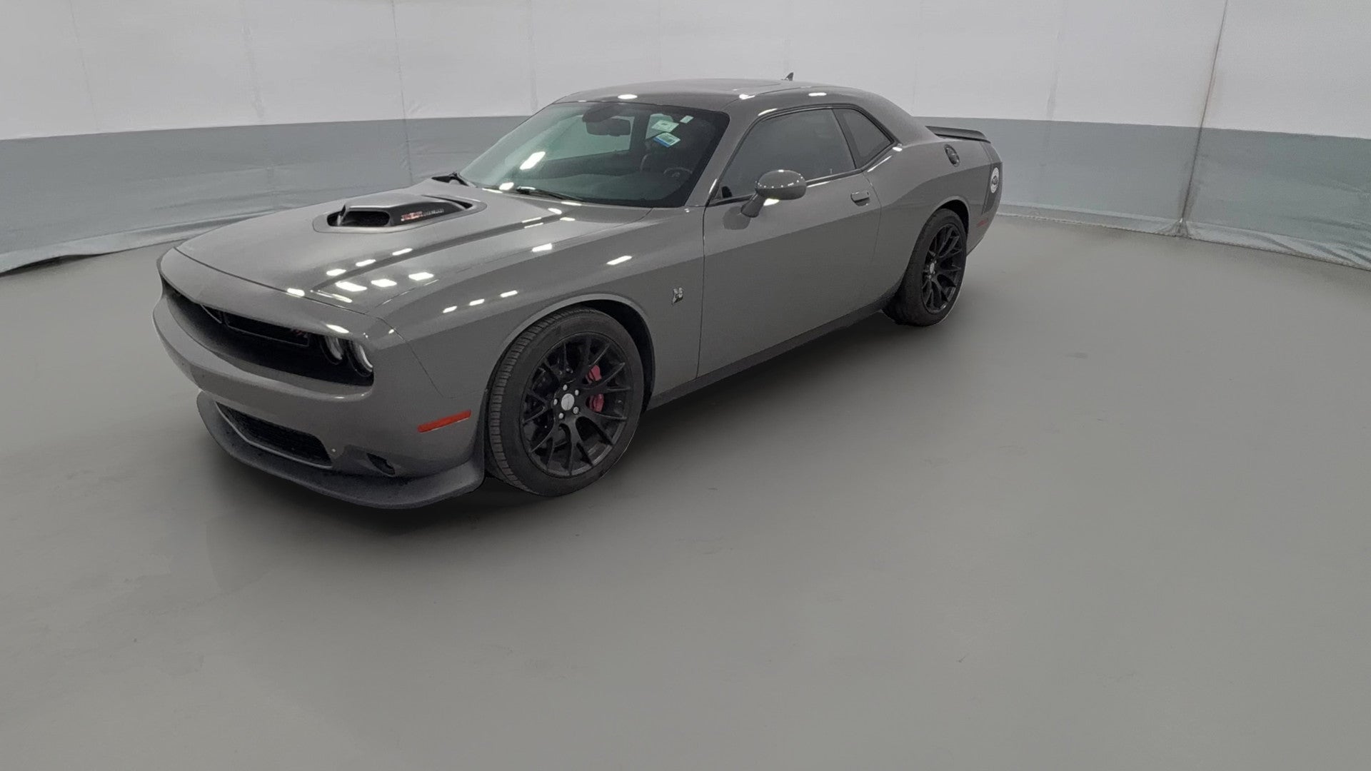 2018 Dodge Challenger vehicle photo