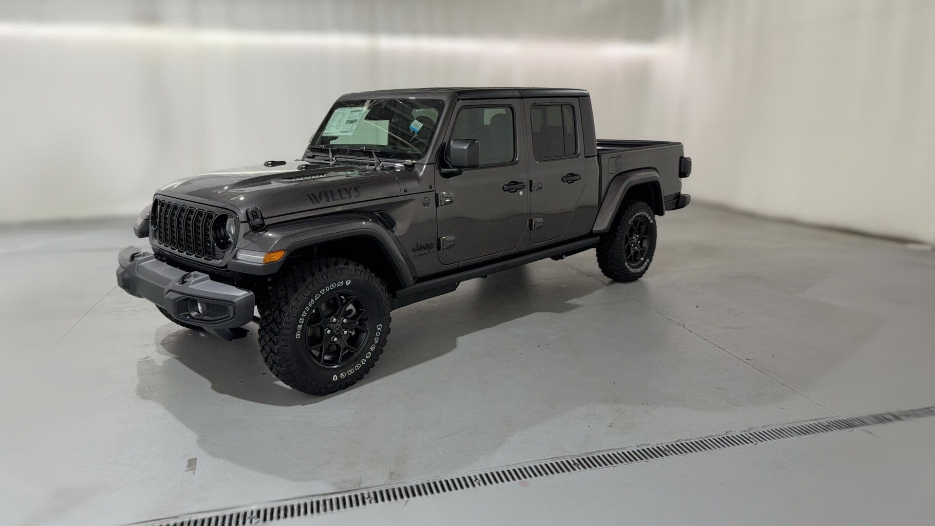 2026 Jeep Gladiator vehicle photo